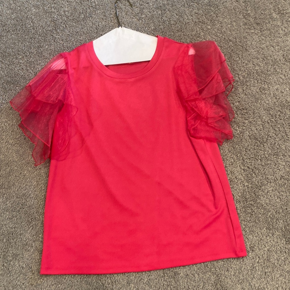 Pink balloon sleeve top